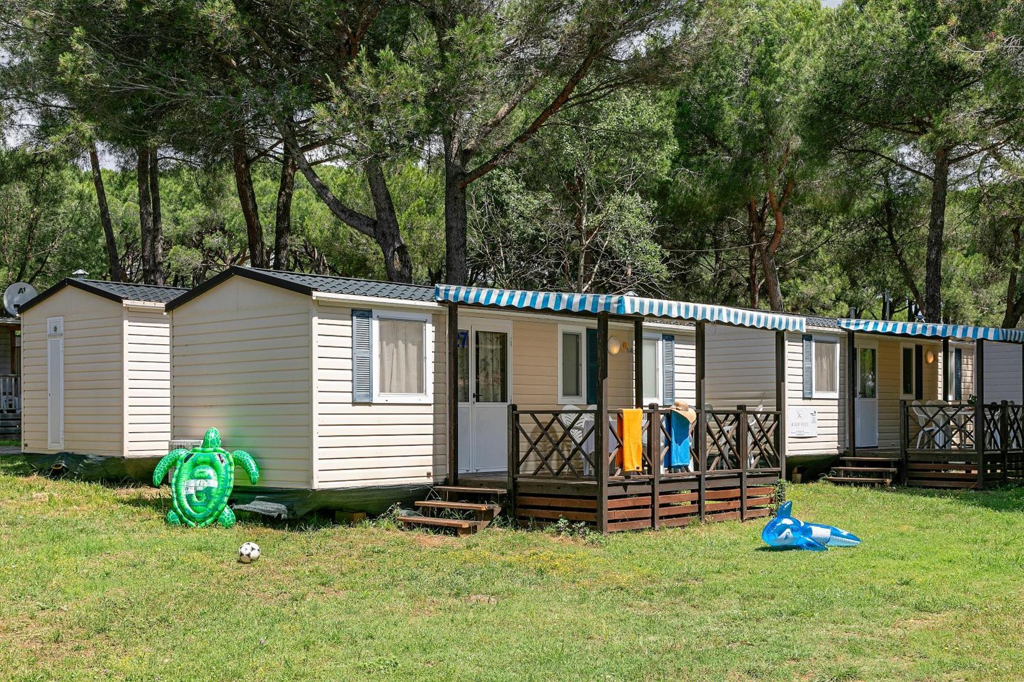 Albatross Mobile Homes On Camping Bi Village Fažana エクステリア 写真